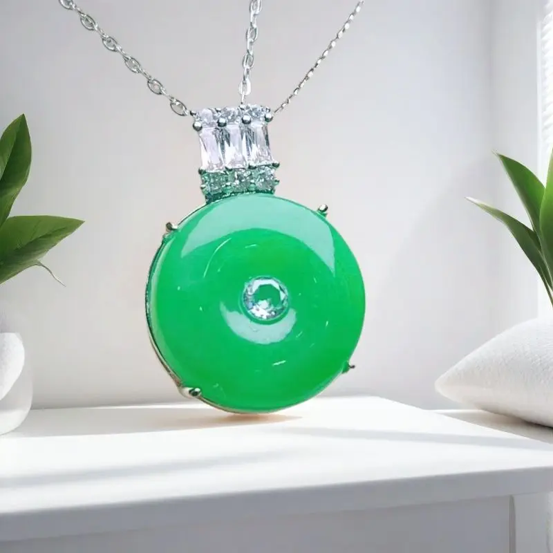 

Jade ice glutinous seed full green luxury inlaid safety buckle egg hanging safety buckle accessories thickened