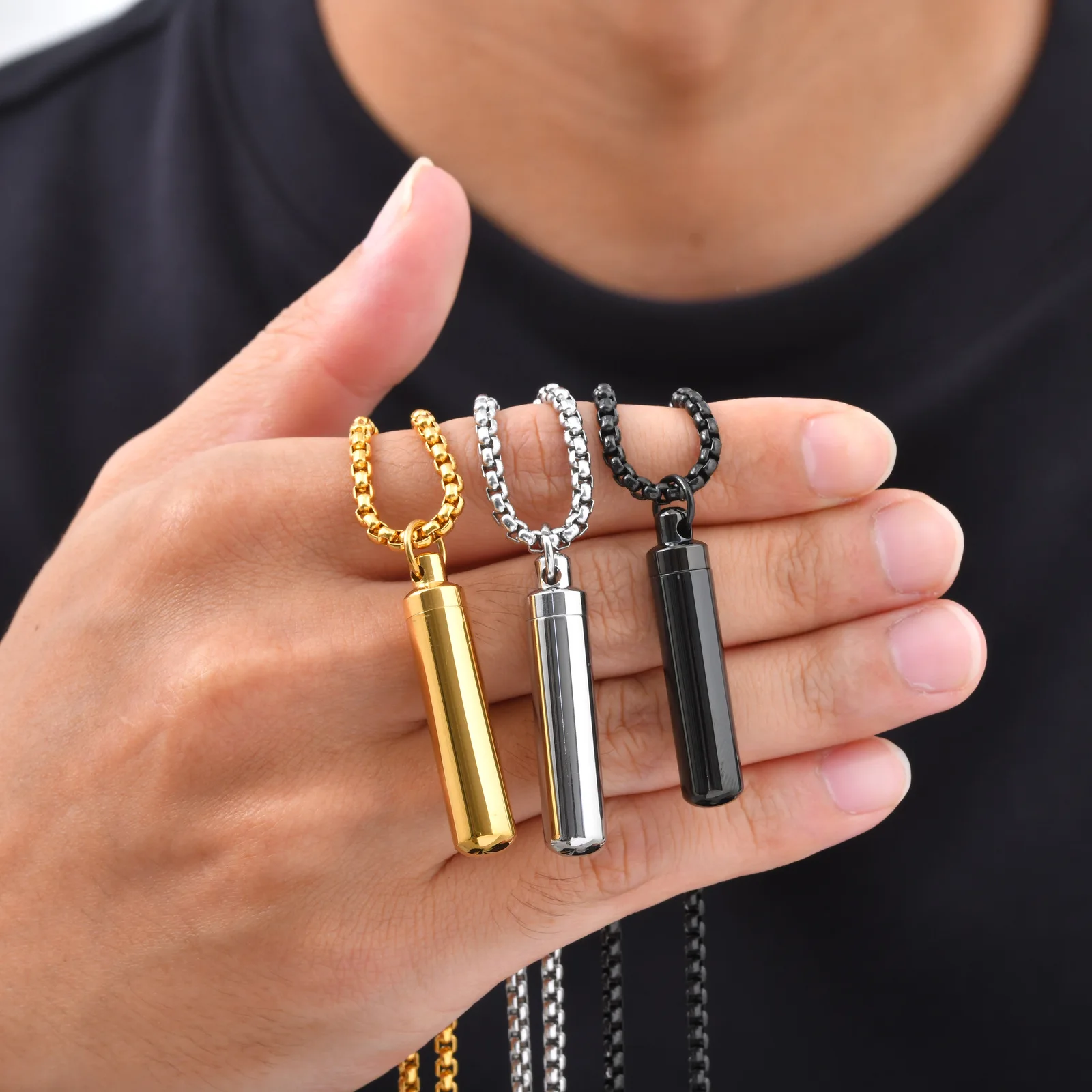 Vnox Herren Edelstahl Urnen-Halskette, Öffnbares Fläschchen für Asche, Gedenk-Anhänger, Erinnerungsschmuck, Geschenk für einen geliebten Menschen, Kastenkette – Detail 2