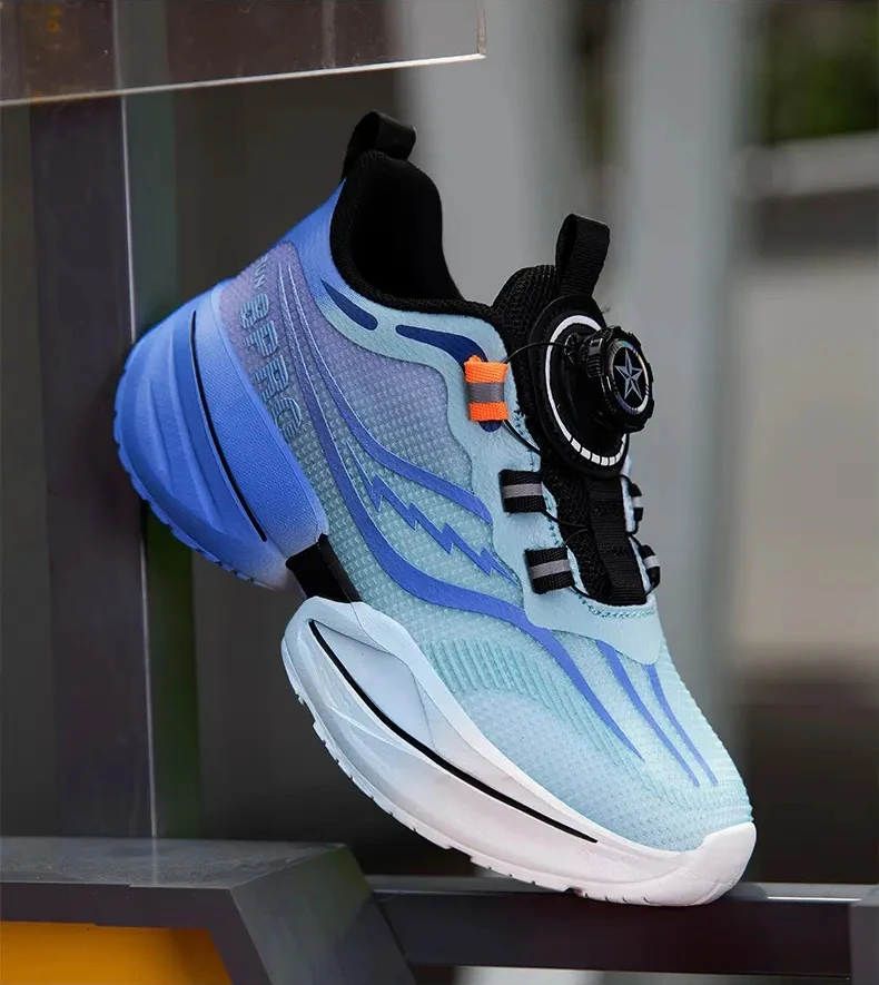 أحذية رياضية للأطفال من فور سيزون، عالية الجودة، خفيفة للغاية ومضادة للانزلاق، أحذية تدريب مريحة للفتيات والأولاد للمشي في الهواء الطلق