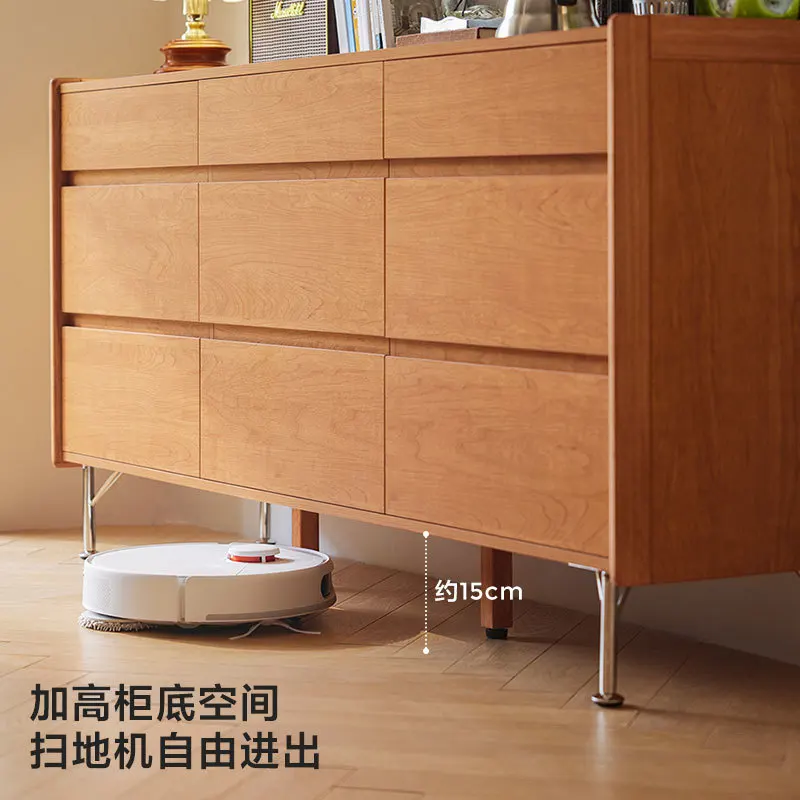 

Домашняя ретро-гостиная у стены. Домашний шкаф с девятью грудью. Простой современный шкаф для хранения вещей в спальне.