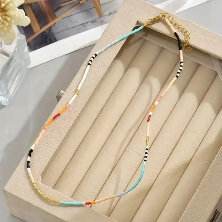 1pc Women's Fashion Necklace Vintage Bohemian Style Colorful Rice Bead Color Order Random Bead Necklace Daily Gift Giving