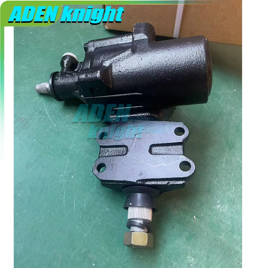 Power Steering Rack Assy For Toyota Land Cruiser 79 4411060404 4411060403 44110-60404 44110-60403 4411060440 44110-60440 LHD view 4