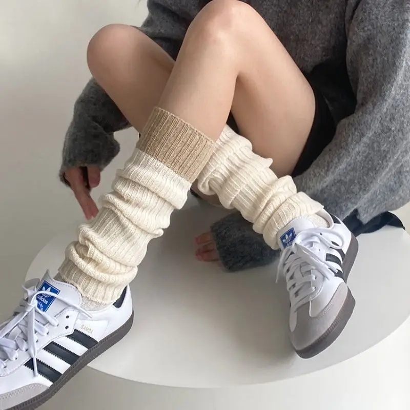 Kaos Kaki Hangat Multiwarna Sederhana dan Serbaguna dengan Jahitan Kontras Warna Musim Semi dan Gugur Terbaru 2025