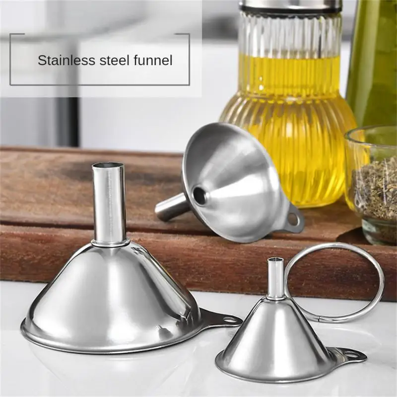 

3/4/5Pcs Stainless Steel Kitchen Funnels Set Food Grade Metal Funnels for Filling Bottles Small Funnels for Essential Oil Spices