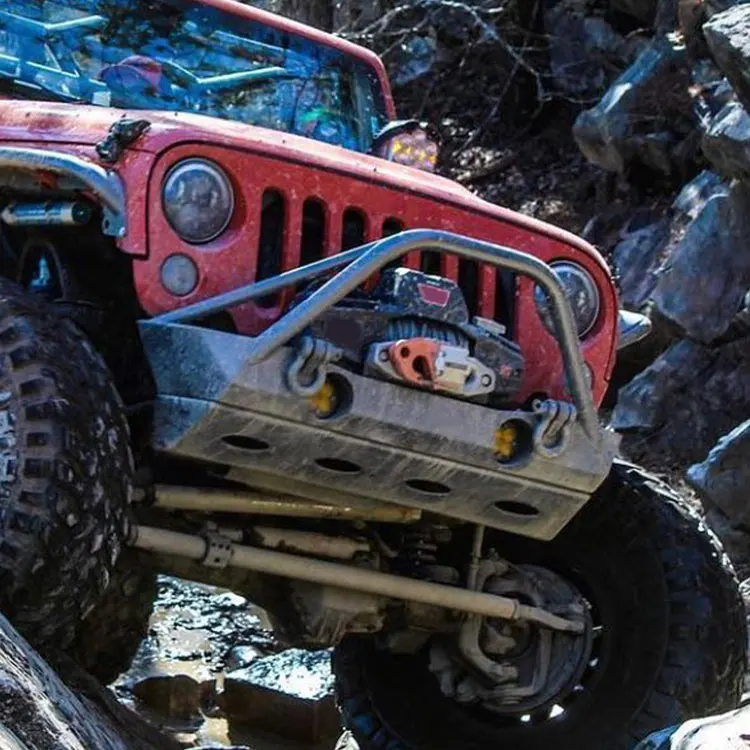 XDS الأكثر مبيعا 4x4 على الطرق الوعرة لاقط الملحقات الصلب الثور بار المصد الأمامي مع لوحة ونش ل رانجلر JK JL JT 2007-2024