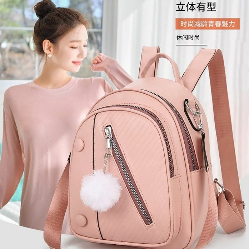 

Fashionable Clutch Mini Bag With Letter Logo Stylish Trendy Design Solid Color For Women