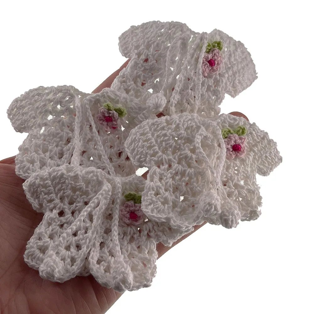 12Pcs Handmade White Mini Crochet Sweater With Flower For Craft Baby Shower Baptism Party Table Decorations