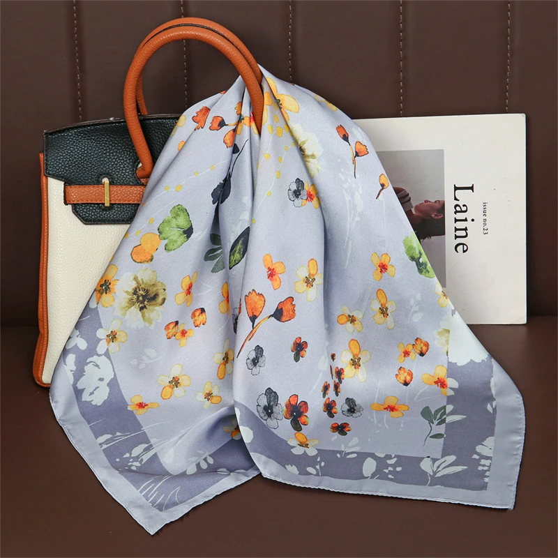 

Шелковый платок-шарф класса люкс 2026 года, двусторонний, 70 см, с принтом, из твила, для женщин, хиджаб, головной убор, бандана