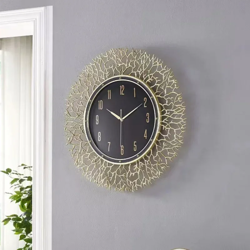 New atmospheric European wall clock, living room advanced sense, home silent wall clock