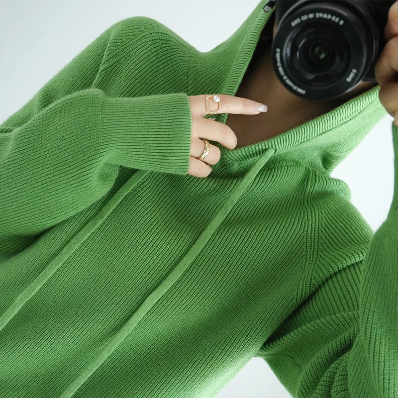 

Женская свободная трикотажная шерстяная толстовка с капюшоном для поездок на работу Sle Pure Color Long Sve Regular Fit Comfortable Base irt