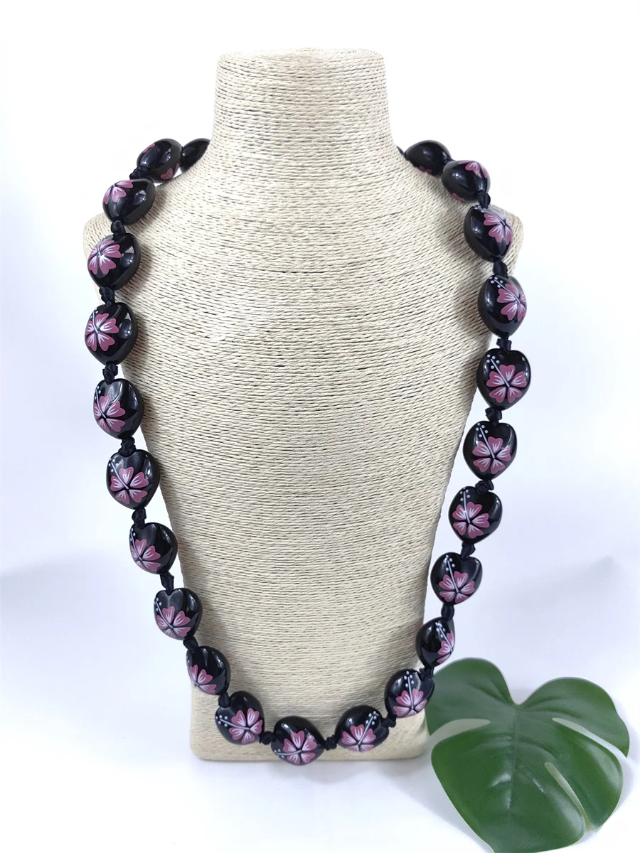 

Hot Sale Hibiscus Flower Kukui Nut Necklace Hawaiian Necklace Flower Necklace for Hula Dance Hawaii Party Garland