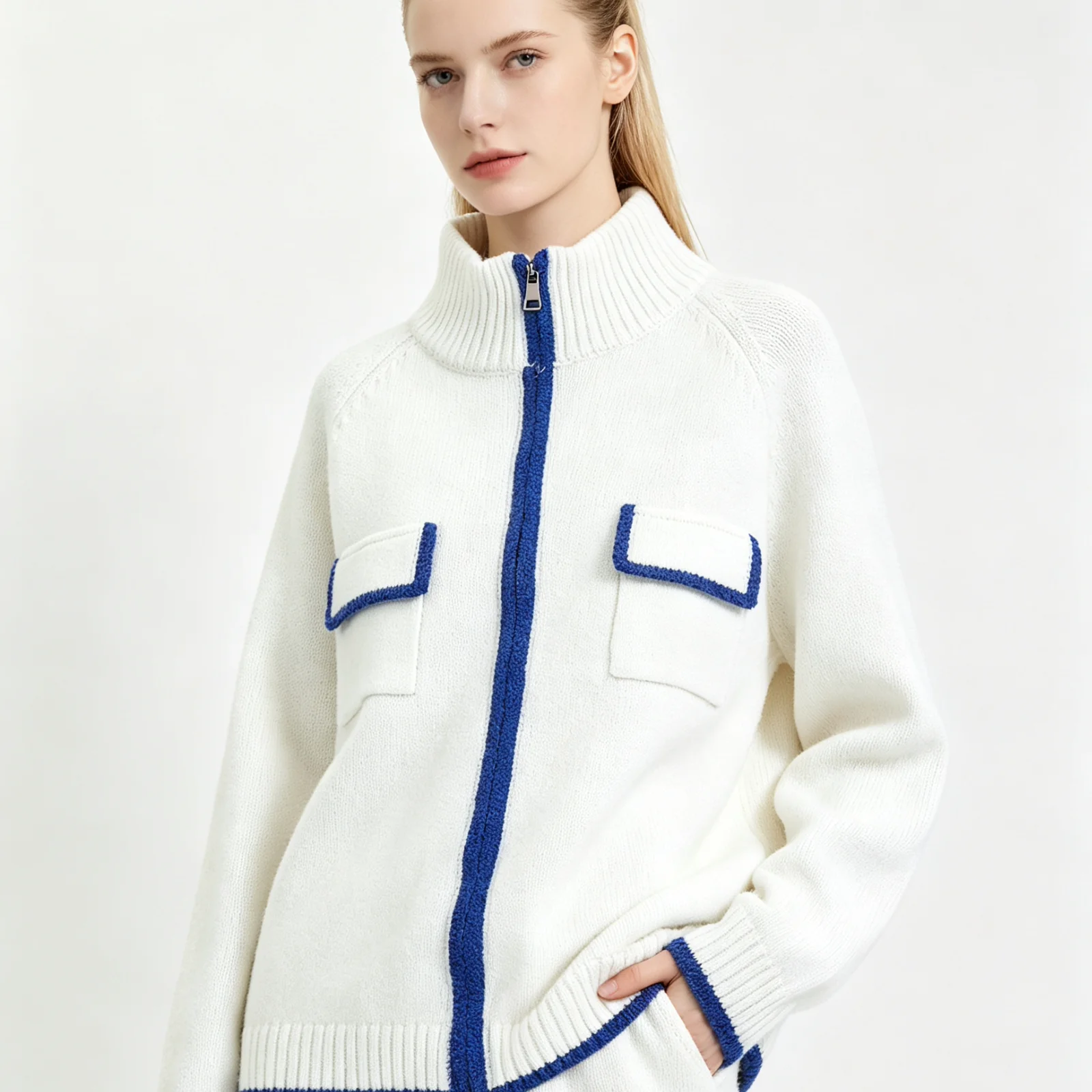 Fashionable Color Block Pocket Zipper Knitted Jacket Women's Versatile Short Outerwear Standard Fit Long Sleeve Polyester