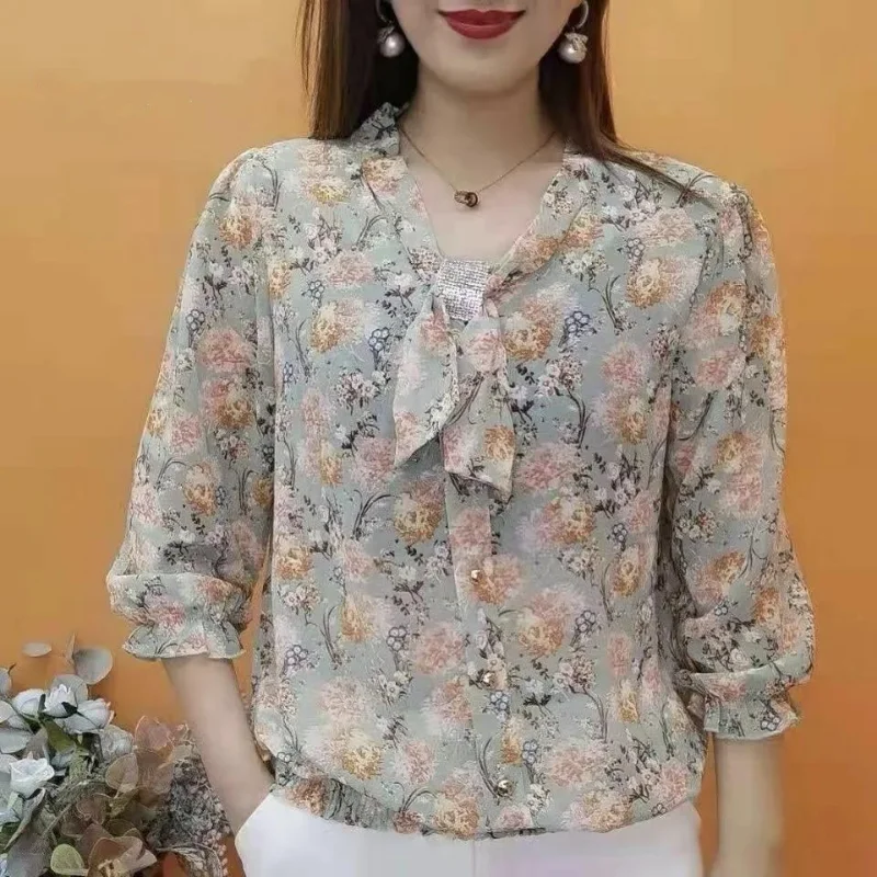 2023 Summer New Oversized Lace Trend Short Sleeve Women\'s Clothing Fashion Temperament Loose Bow Single-breasted Floral Blouse