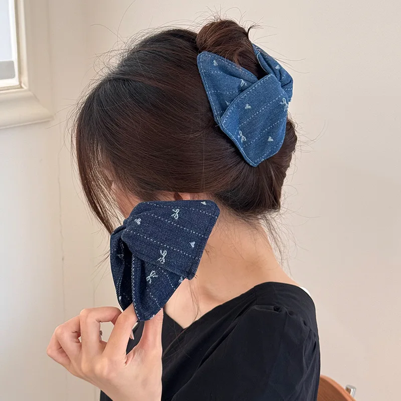 

Заколки и заколки для волос для девочек и женщин, аксессуары, ведущая мода, модные популярные заколки, винтажные заколки для взрослых, KPOP, макияж для йоги 2025