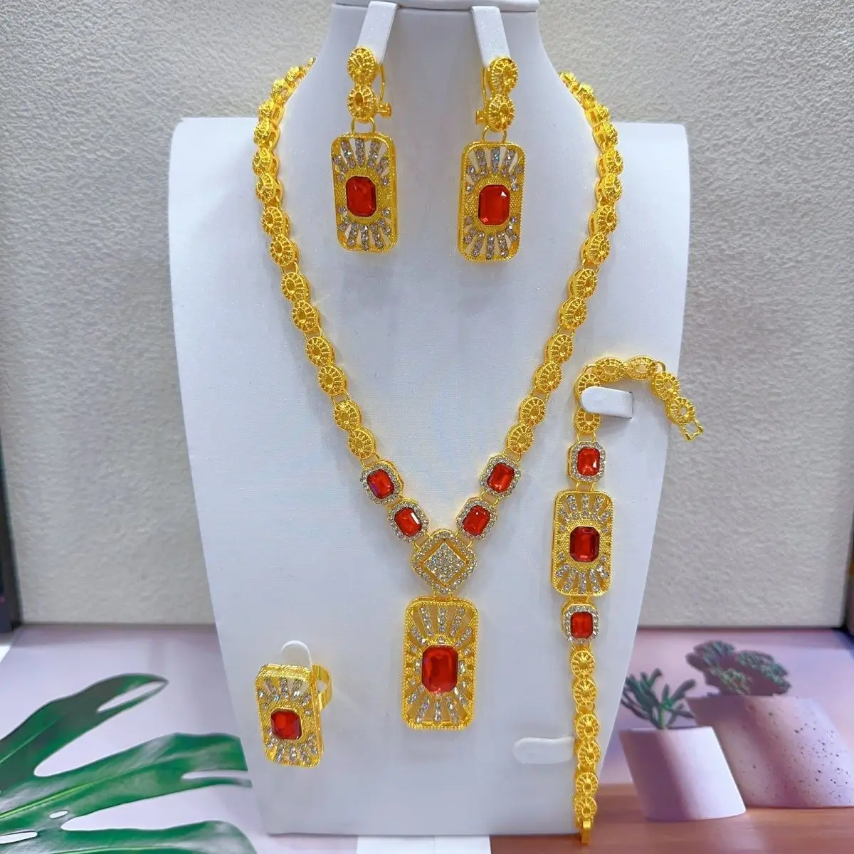 Dubai 24K Gold Plated Bridal Wedding Jewelry Necklace Bracelet Earrings Women\'s Ring Dress Accessories Party Anniversary Gift