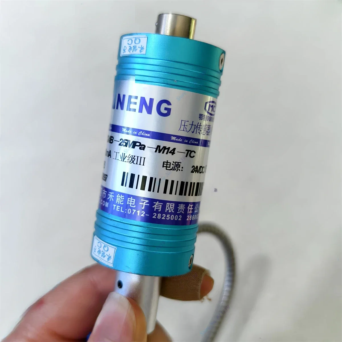 PT124B-25MPa-M14*1.5 HENENG 4-20mA or 0-10V Output  High Temperature Melt Pressure Transmitter