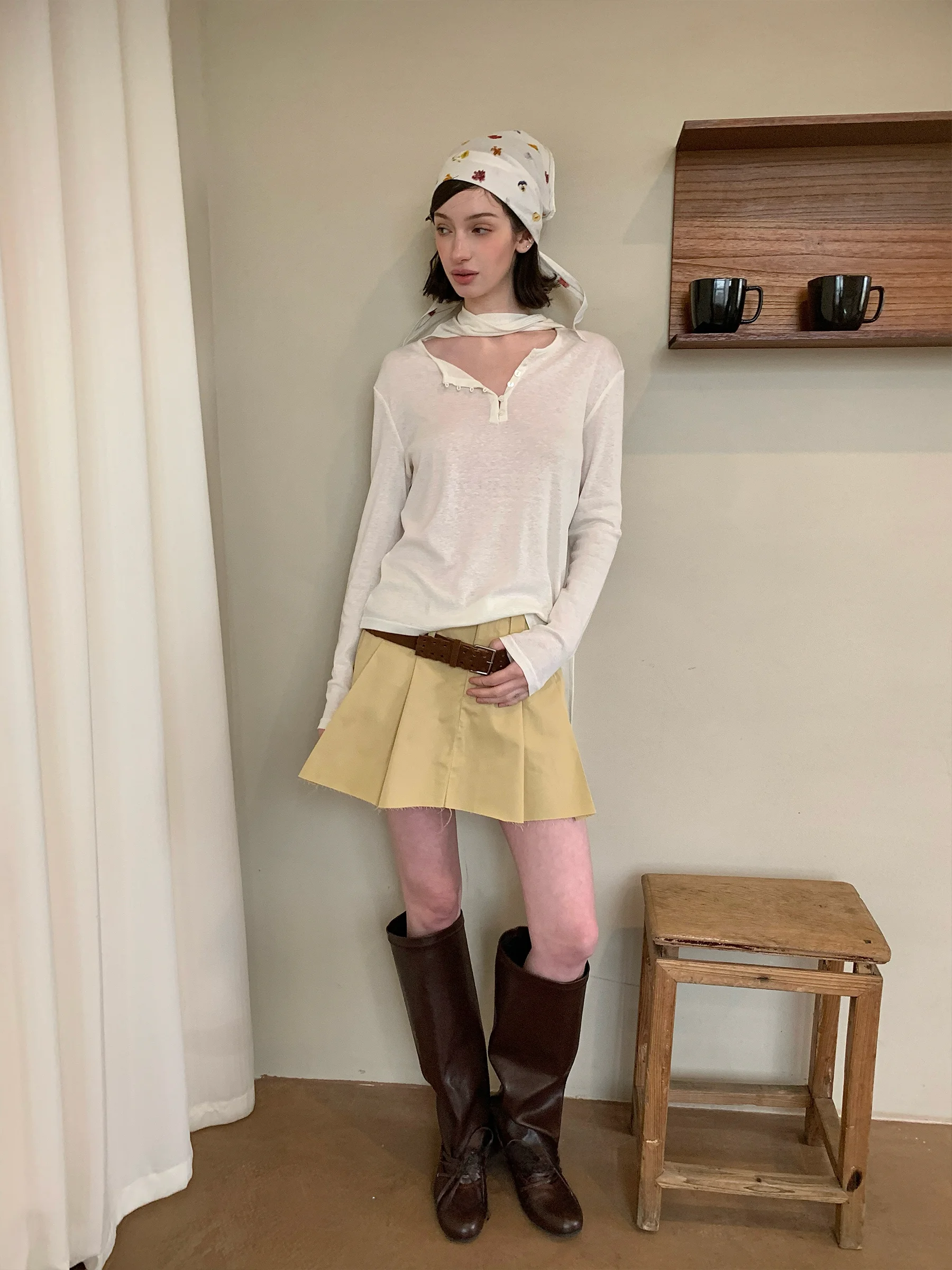

Elegant Long Sleeve T-Shirt for Women with Sash Spring New Style Base Layer Shirt Fashionable Slim Fit Top by JDE