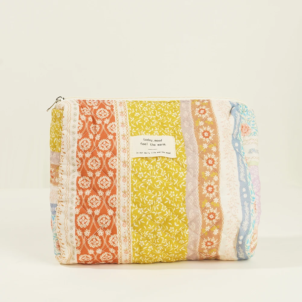 

3 Pcs Cotton Quilted Makeup Bag Large Women Floral Cosmetic Bag Zipper Toiletry Organizer Bag Cute Pouch