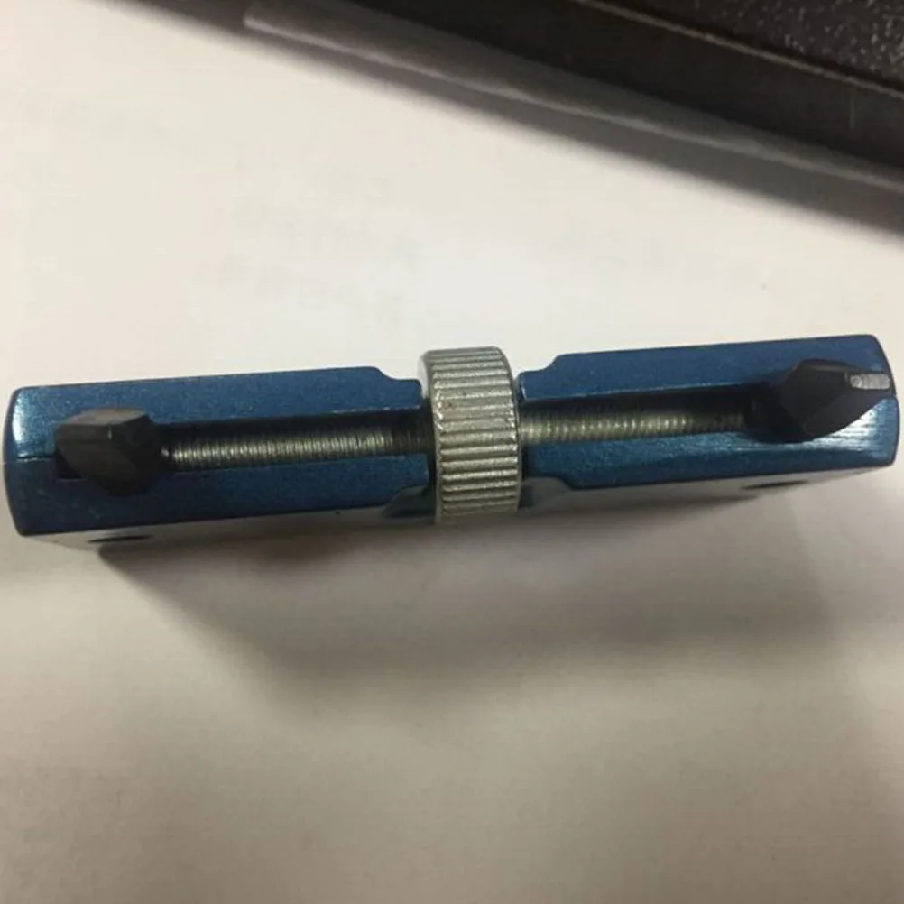 

Adjustable Back Case Remover Repair Tool Watchmaker Holder Durable Water Resistant Metal Lightweight Blue Diy