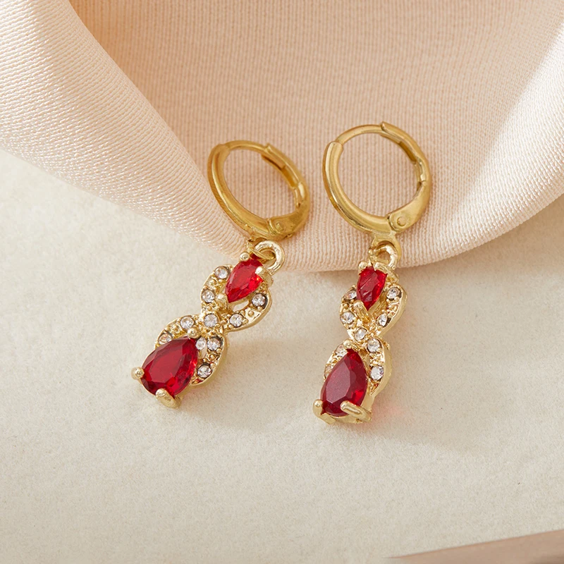 1 Pair Luxurious Vintage Red Inlaid Zirconia Drop Earrings for Women Sparkling Gorgeous Dazzling Party Jewelry Gifts