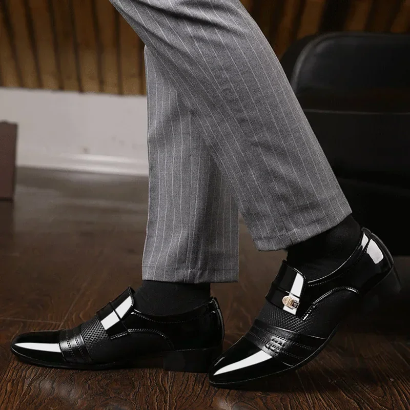 Slip on Men Dress Shoes Men Oxfords Fashion Business Dress Men Shoes 2020 New Classic Leather Men\'S Suits Shoes Man