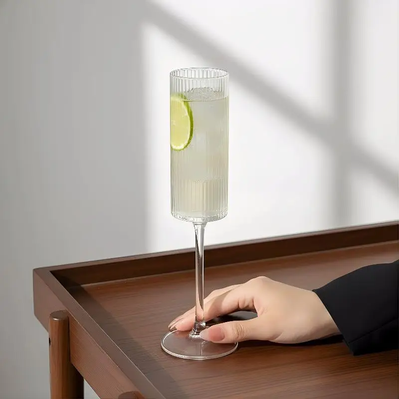 Plastic Goblet 450ml Transparent Striped Unbreakable Wine Glass Elegant Design for Cocktail Parties Wedding Events Outdoors