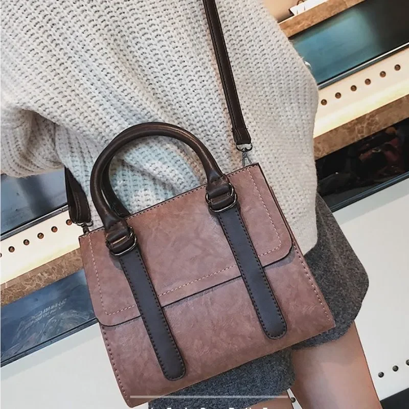 Big Wallet Women 2025 New Fashion Ladies Bag Simple Versatile Handbag Small Square Bag One-shoulder Crossbody Package Phone Bags image 3
