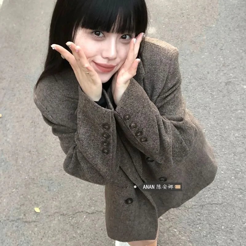 Premium Sense Retro Coffee Color Woolen Blazer Women's Winter Temperament Loose Casual Thickened Woolen Coat 2025