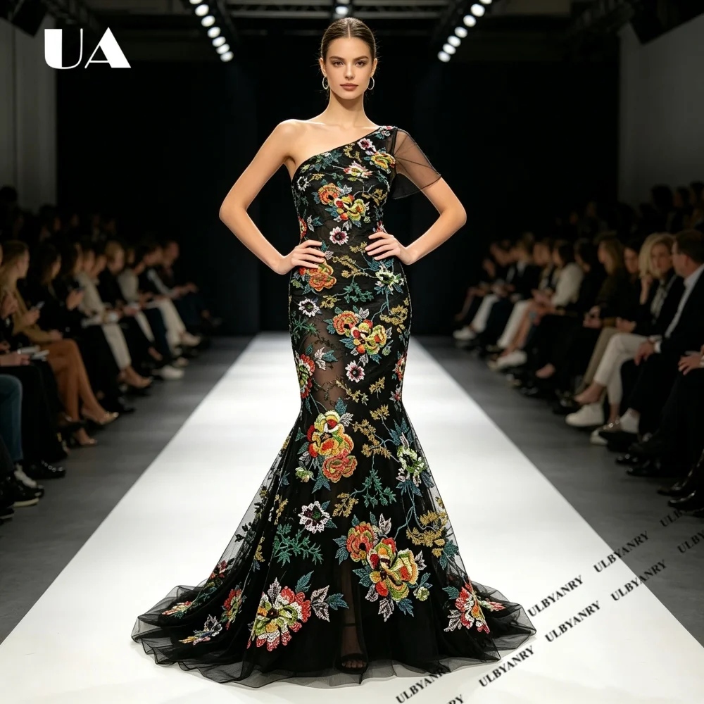 

2026 New Exquisite Mermaid Embroidery Evening Dress, Sparkly One-shoulder Sequined Prom Dress, Customized Train Party Dress