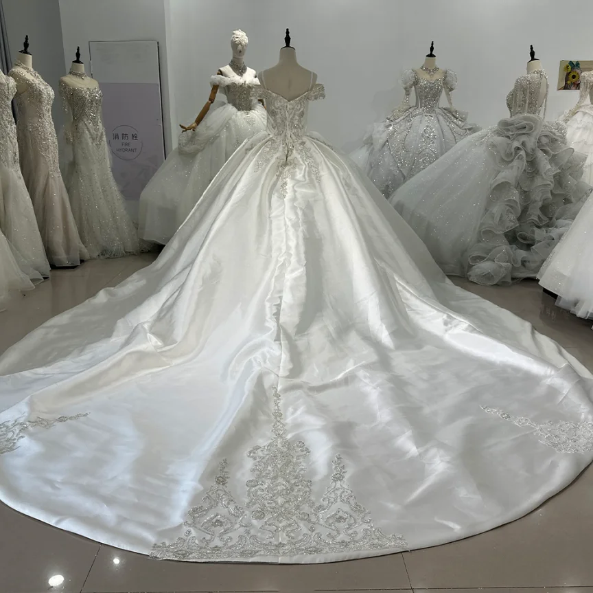 Vestidos de novia sin tirantes blancos elegantes personalizados para mujer, vestidos de novia con apliques de seda, vestidos acampanados, vestidos novias boda