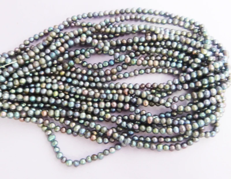 Wholesale - AAA  black 4MM  ( 12 strands / set) Potato Pearl BEADS 15 