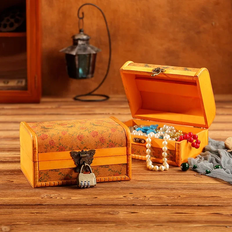 

Retro Wooden Jewelry Box Antique Storage Treasure Chest with Lock Medieval Vintage Suitcase Necklaces Organizer Antique Gift Box