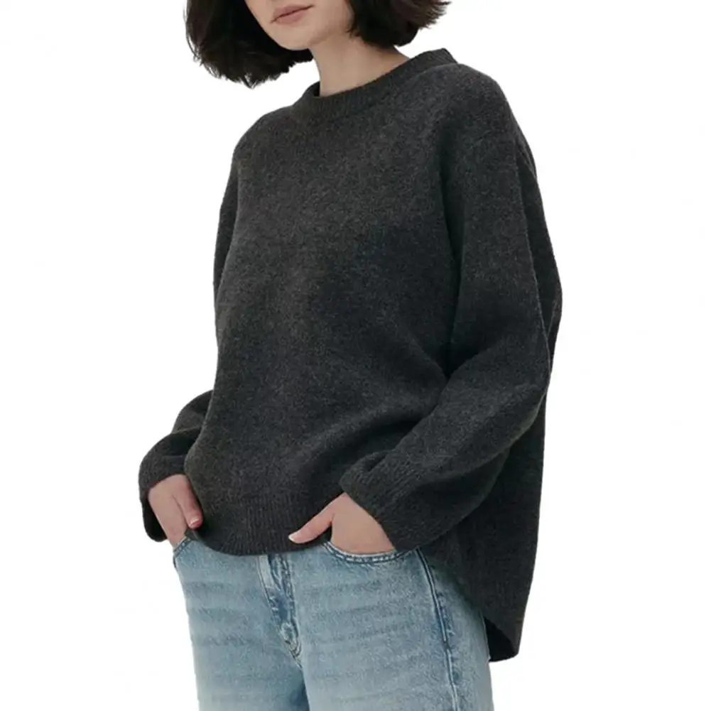 Casual Knit Jumper Cozy Round Neck Women's Sweater Solid Color Loose Fit Knit Top with Ribbed Trim Casual Pullover for Fall