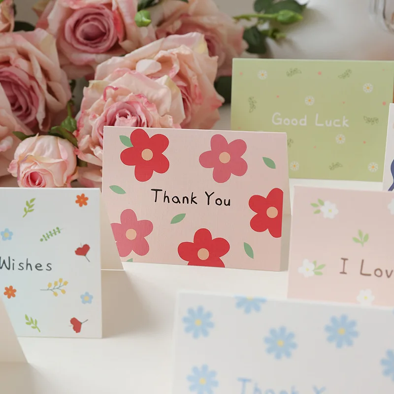 

10Pcs Simple Floral Greeting Cards (Folded) for Birthdays and Holidays—Perfect for Gift and Bouquet Accompaniments (Wholesale)