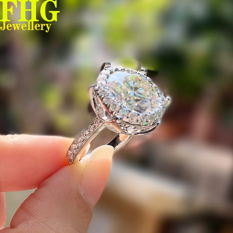 Round shape 7Carat 9K White Gold Women Wedding Party Engagement Ring DVVS1 Radiant Moissanite Diamond Ring Classic Trendy