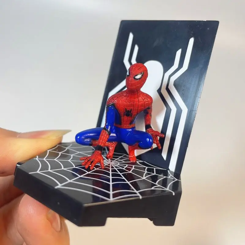 Figuras de Los Vengadores de Marvel para niños y niñas, Spiderman, modelo de dibujos animados creativo personalizado, adornos, Juguetes