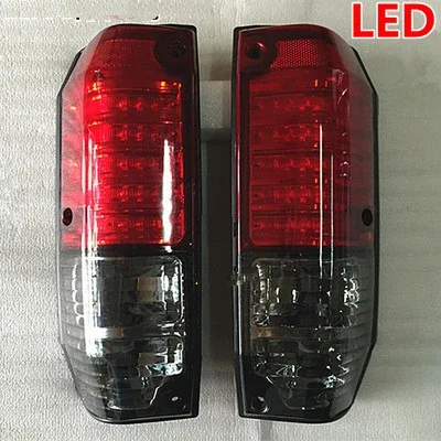 Tail light assembly for Toyota Land Cruiser LC70 LC76 LC77 LJ77 RJ77 FZJ76 GRJ76 HZJ76 4500  brake reversing turn signal