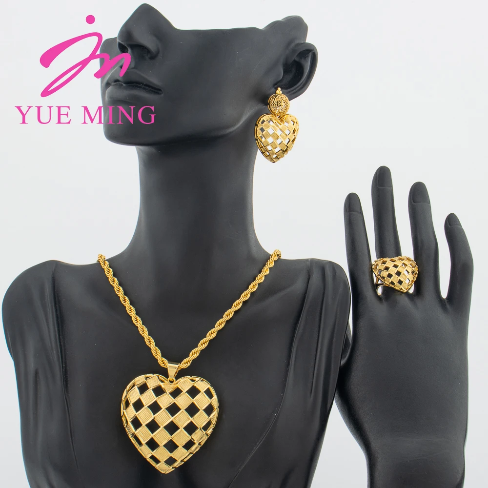 YM Women's Jewelry Set Gold Color Plated Hollow Heart Shaped Necklace Earrings 3-Piece Set Women's Gift Jewelry