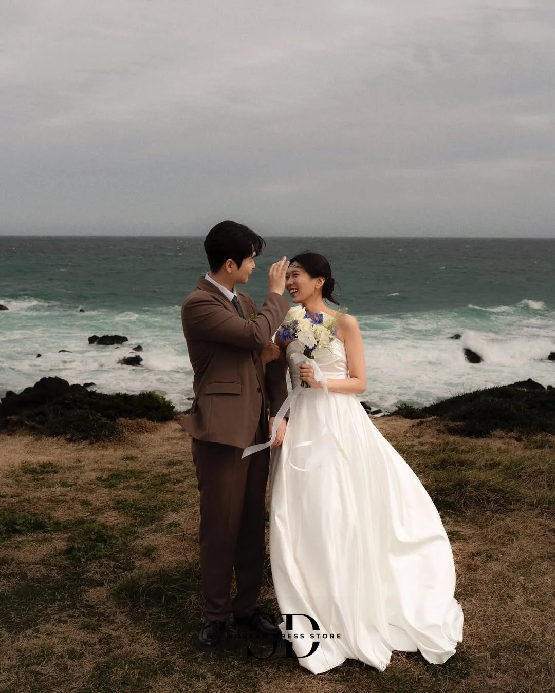 Sondr simples coreano vestidos de casamento sem alças vestido de noiva personalizado ao ar livre elegante uma linha vestidos de casamento snap