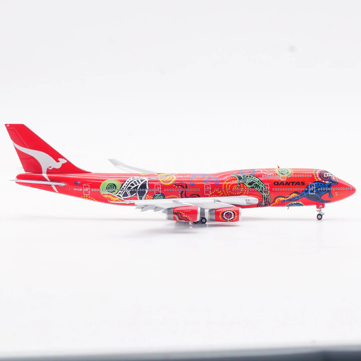 B616502F سبيكة تحصيل طائرة هدية HX نموذج 1:400 Qantas الخطوط الجوية بوينغ B747-400 دييكاست نموذج طائرة VH-OJB اللوحات أسفل