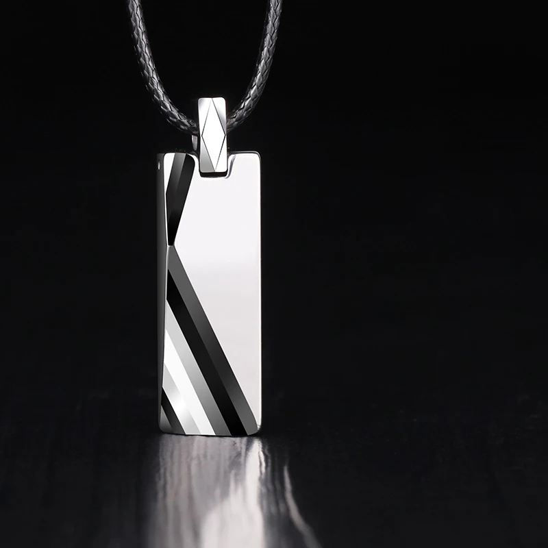 

2023 Personalized Gift Tungsten Carbide Pendant with Titanium Steel Chain for Men Silver/Black/Blue Can Engrave Letters/Numbers