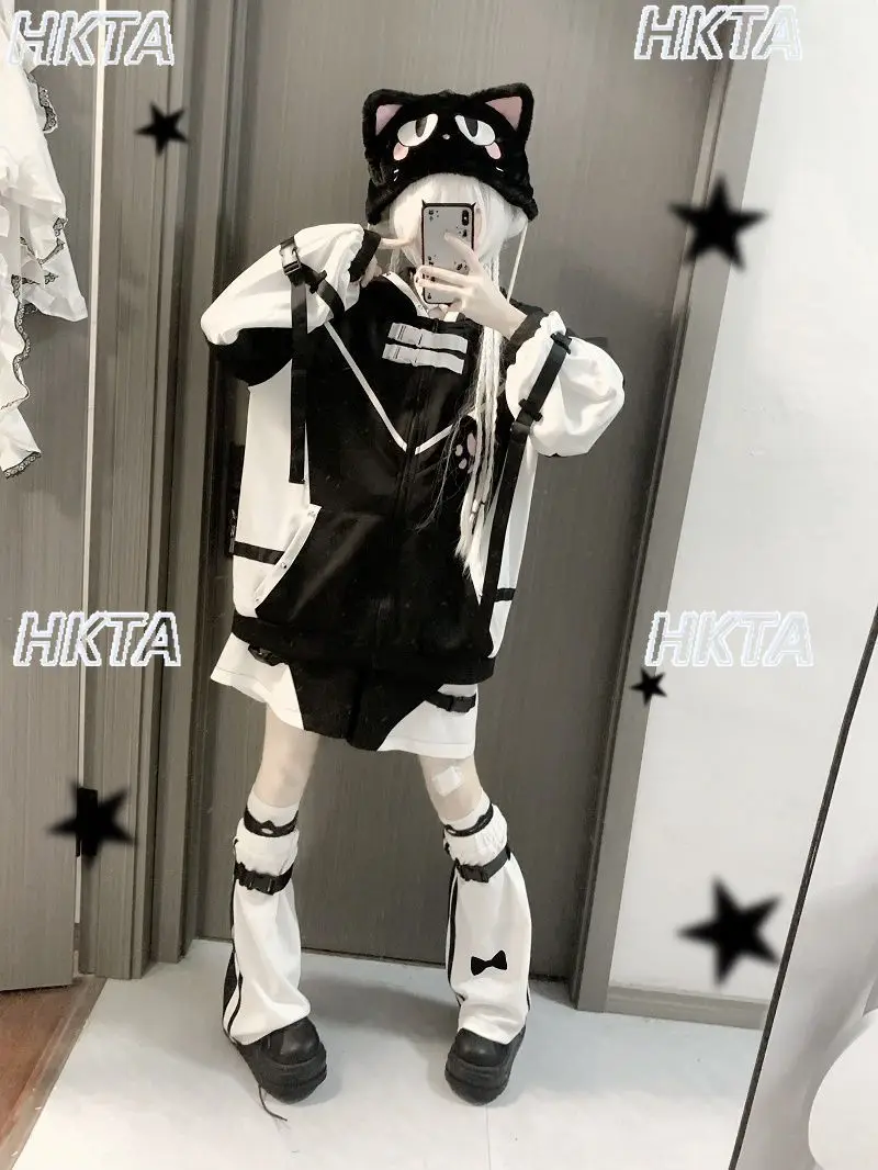 Japanese Two Dimensional Subculture Y2k Cute Cartoon Loose Hooded Coat Sweet Cool Color Matching Hoodies Shorts Leg Sets Women
