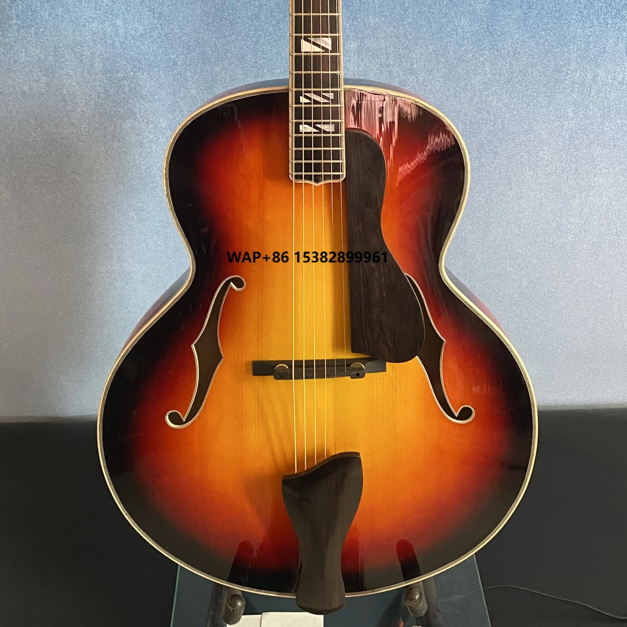 

Yunzhi Luthier Handcrafted 18\" Flamed Maple Hollow Body Electric Jazz Archtop Guitar with Spruce Body and Ebony Fingerboard