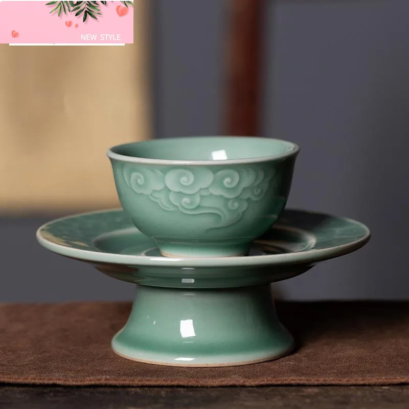 

80ML Handmade Longquan Celadon Teacup Aesthetic Auspicious Clouds Master Cup with Holder Set of Cups Jianzhan Tea Ceremony Gifts