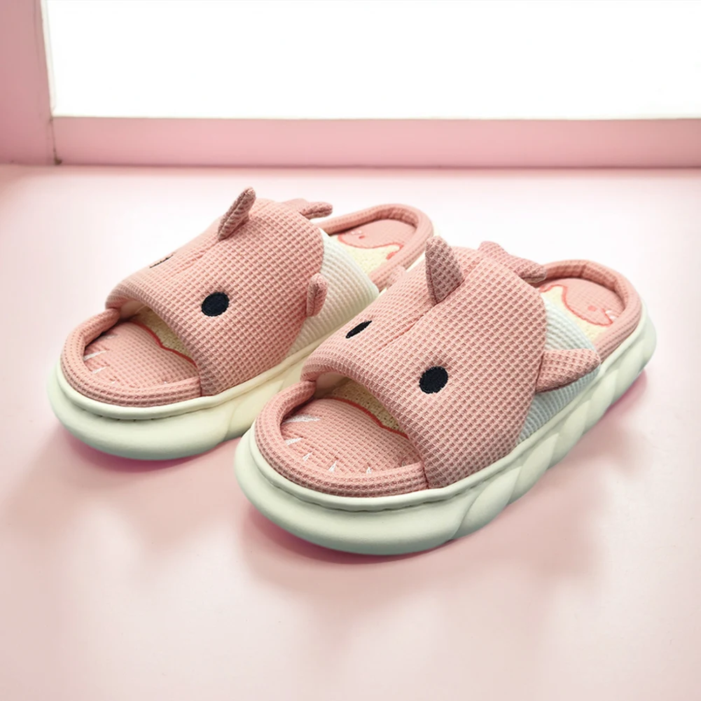 Cute Shark Slippers Cartoon Animal Slippers Non Slip Casual Flat Slippers Comfortable Soft Flax Slippers for Indoor Outdoor