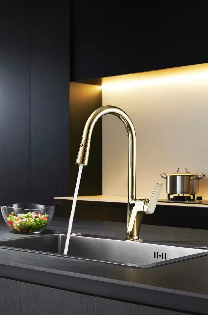 Top Quality Gold Brass Kitchen Sink Faucet One Hole Hot cold water Pull Out Kitche mixer Tap Single Handle with two mode sprayer