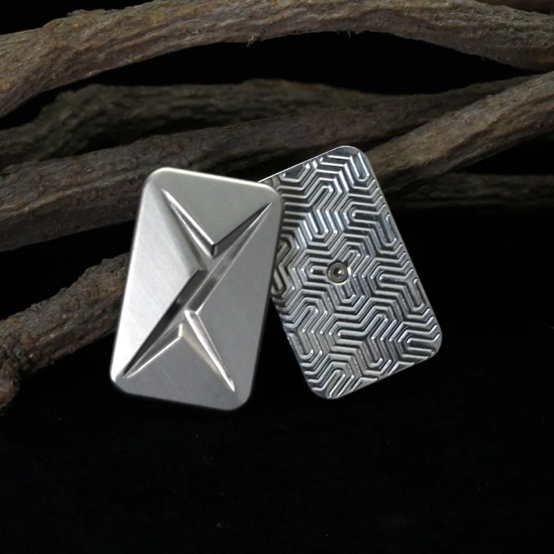 اختراق غير محدود EDC الميكانيكية سبائك التيتانيوم معدن الإصبع دفع بطاقة الضغط سطح المكتب لعبة هدية #3