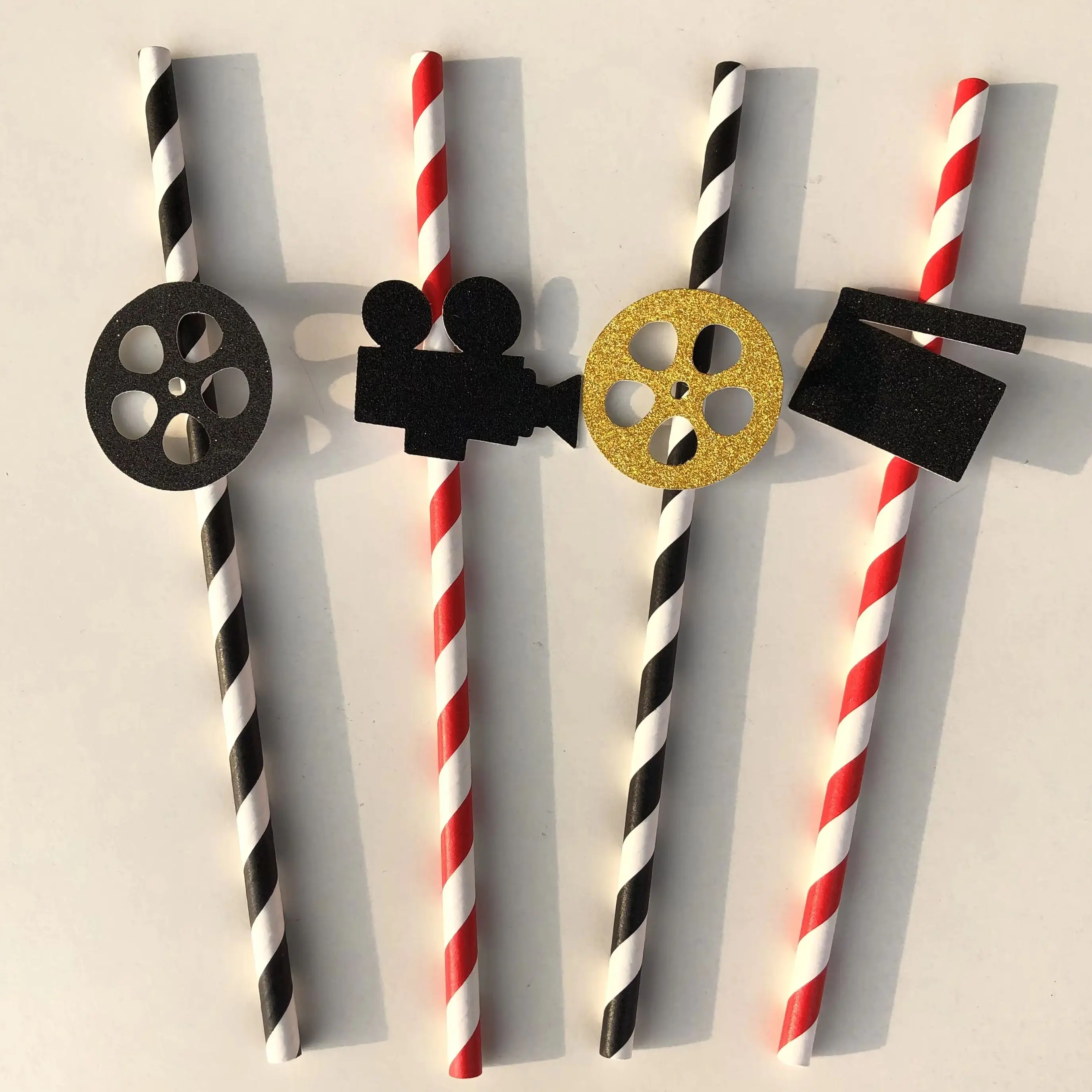 

Декоративные соломинки для напитков в полоску для вечеринки в честь 25-го кинопремии, дня рождения, просмотра фильмов, в стиле голливудских вечеринок