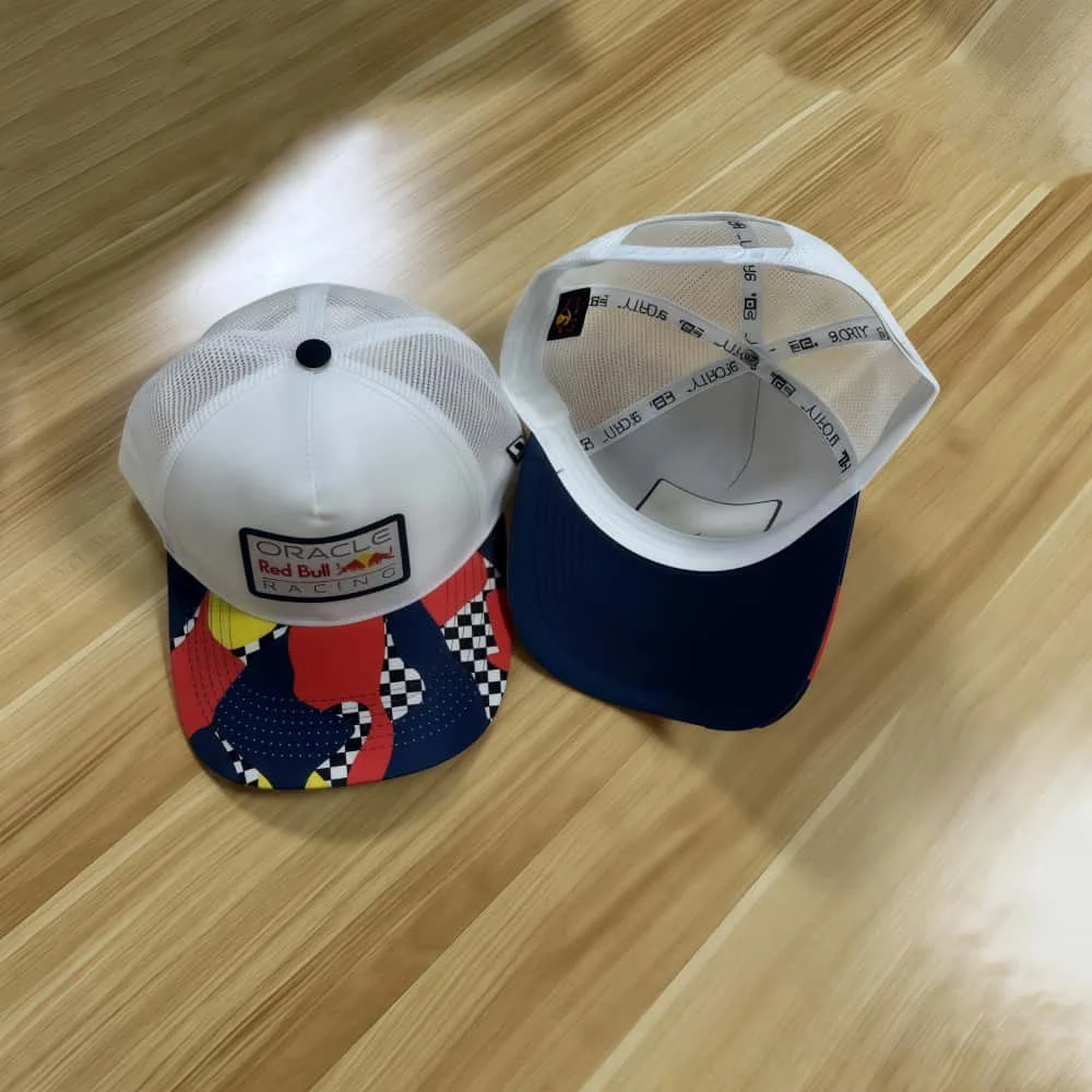 2025 Новая летняя модная шляпа от солнца Red Bull Verstappen Same Red Bull Racing Hat Мужская и женская регулируемая бейсбольная кепка Red Bull
