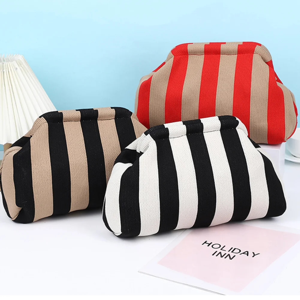 Women Knitted Clutch Purse Contrast Color Knit Stripe Purse Cute Cloud Casual Colorblock Bag Fashion Leisure Shopping Bag